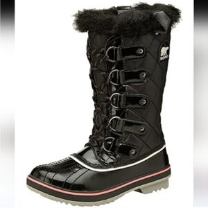 Sorel Women's Black Quilted Winter Boots